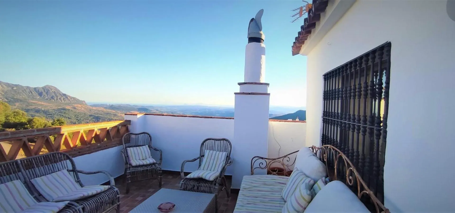 Villa Espectacular Casa Con Piscina En Gaucín Сasa de vacaciones